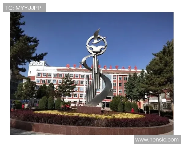 足球明星亲临甘肃定西助力青少年足球发展活动盛况空前